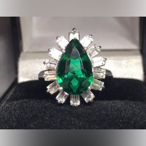 Fantastic Teardrop "Emerald Green Colored Stone" W/White Topaz Accent Stones